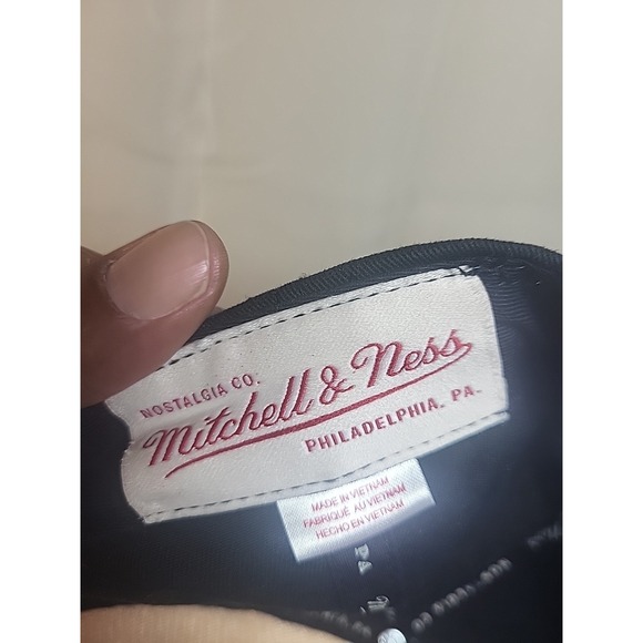 Vintage Style Oakland Raiders Mitchell & Ness Snapback Hat - Picture 9 of 9